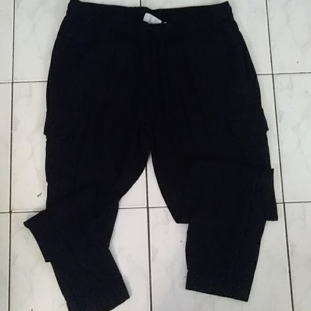 SALE! Nwot New York & Company black